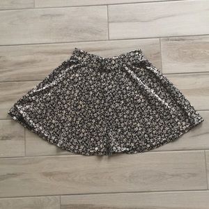 Women’s felt mini skirt